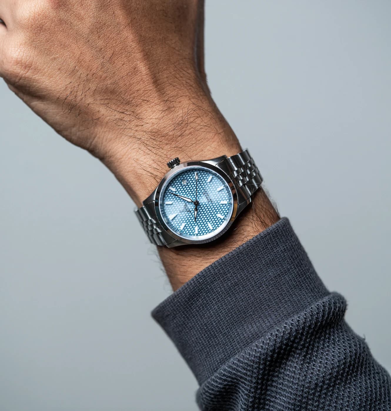 Everest III by Delhi Watch Company